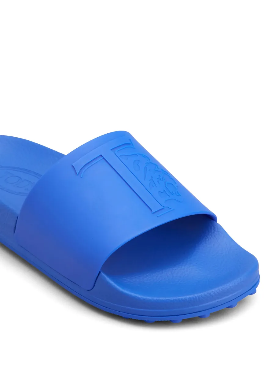 logo-embossed slides 7