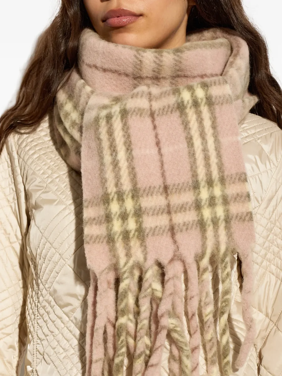 check-pattern fringed scarf 4