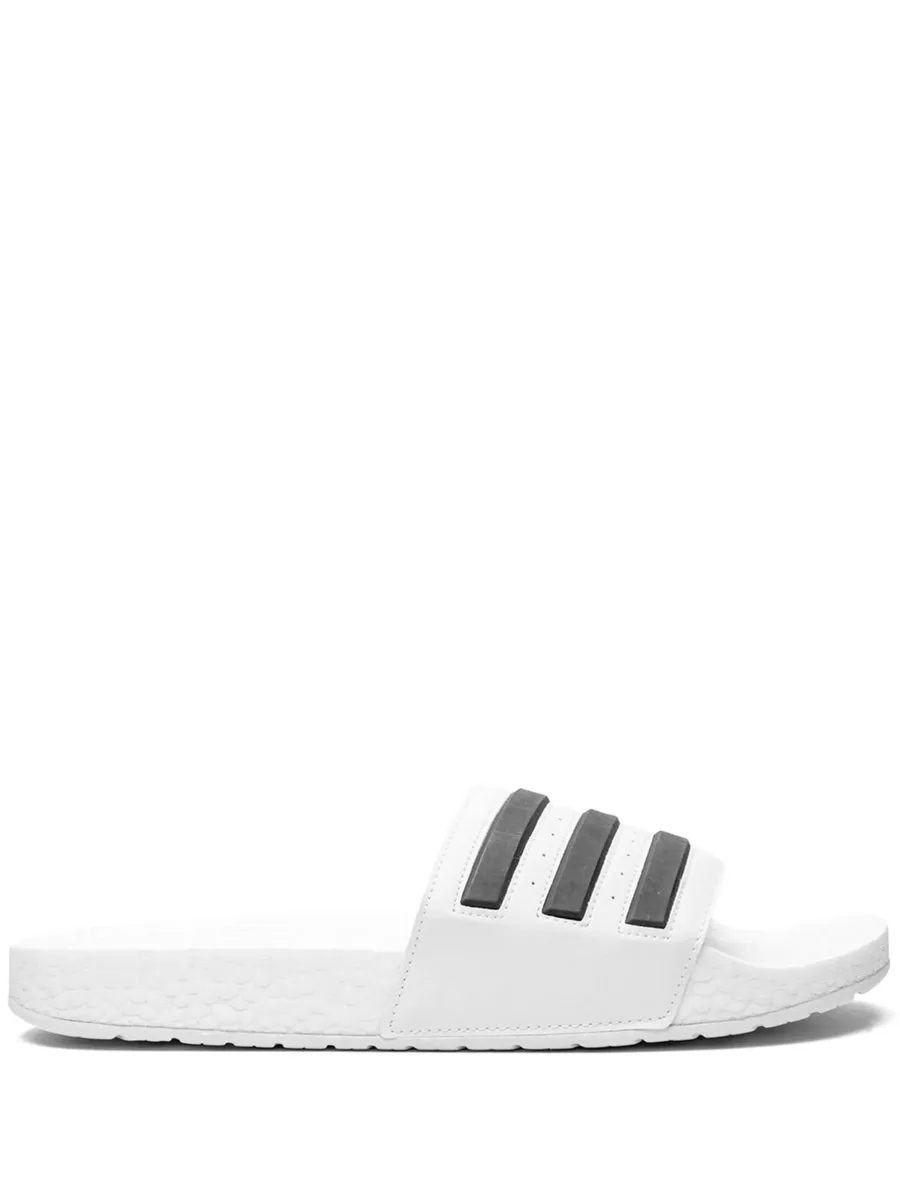 шлепанцы Adilette Boost 1
