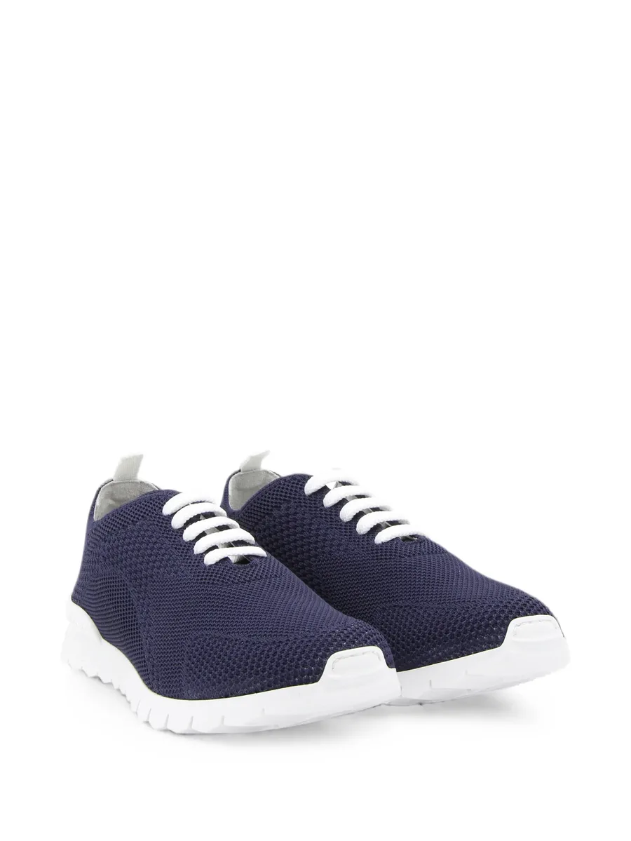 Fits low-top sneakers 4