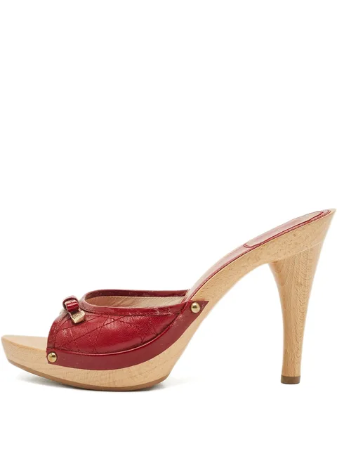 bow-detail sandals