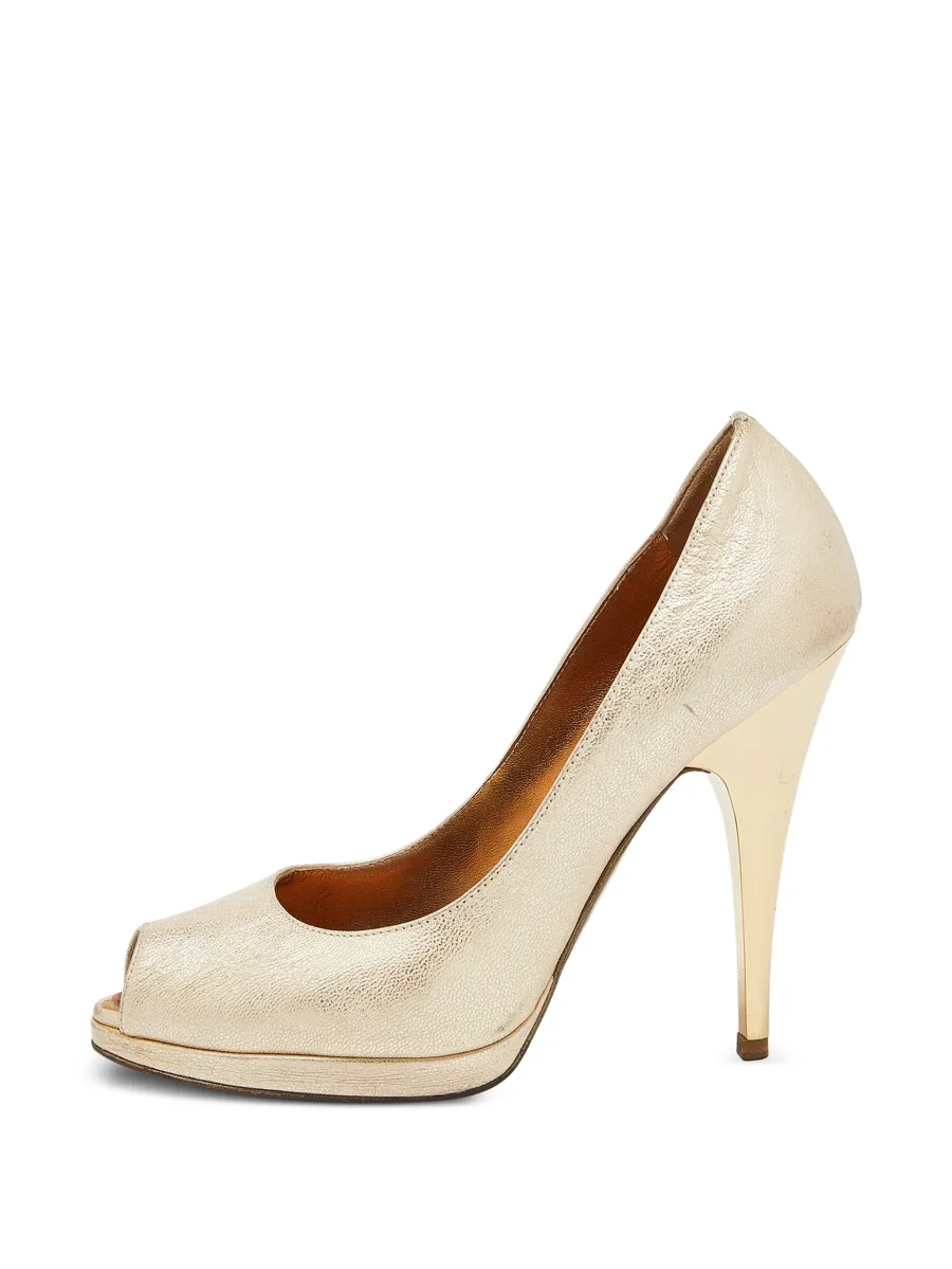 peep-toe pumps 2