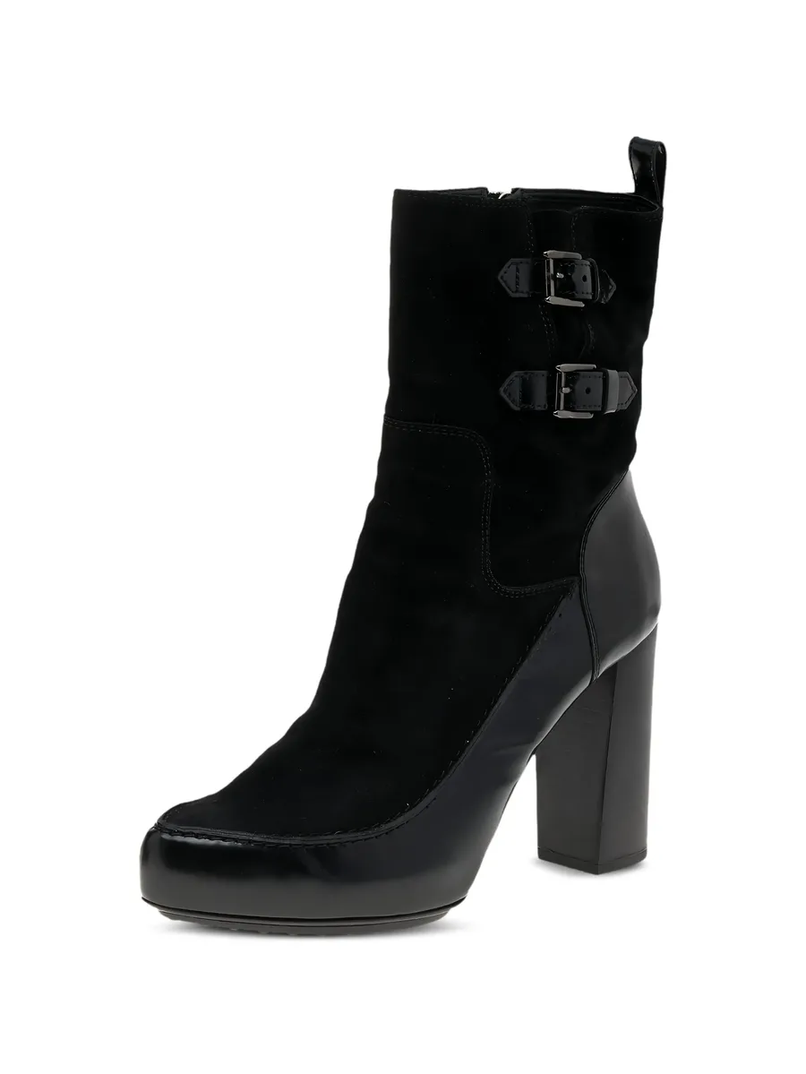 buckled leather boots 3