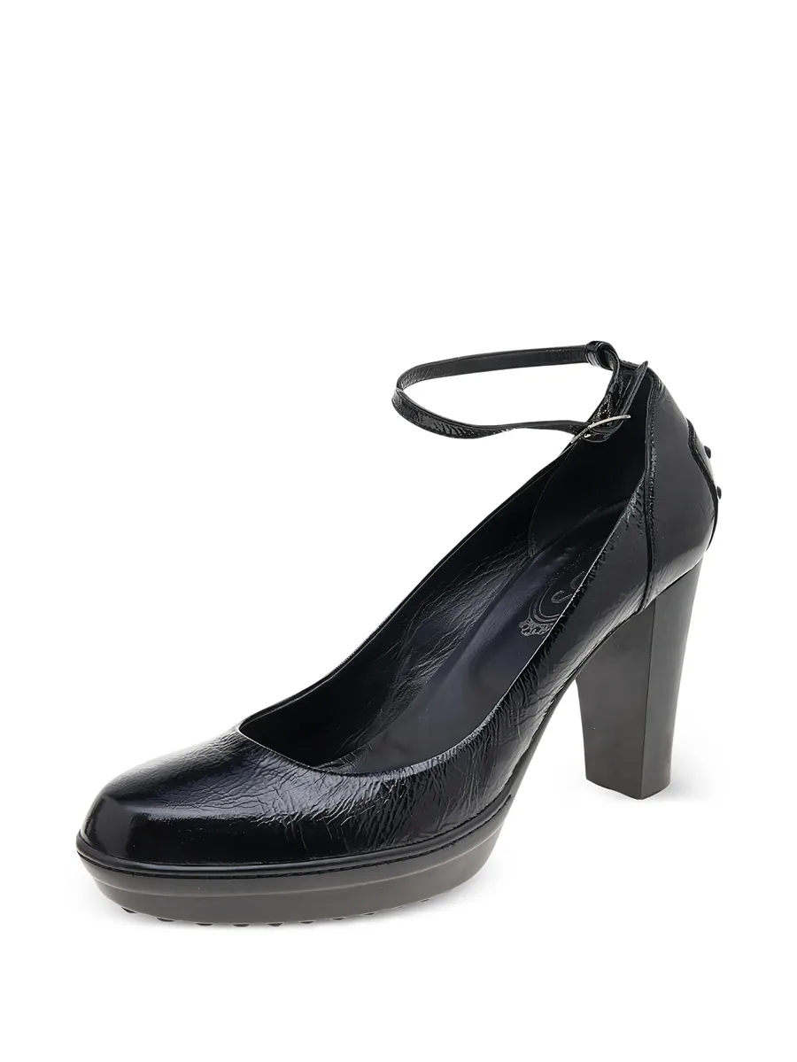 patent leather buckle-strap pumps 1