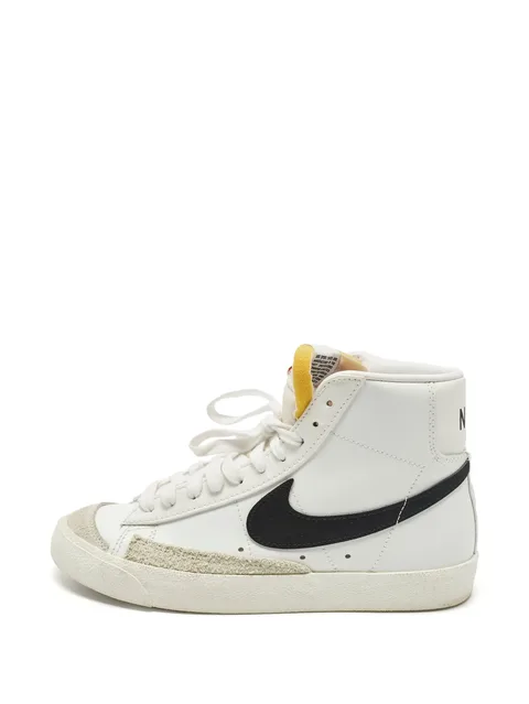 кеды Blazer Mid из коллаборации с Sacai