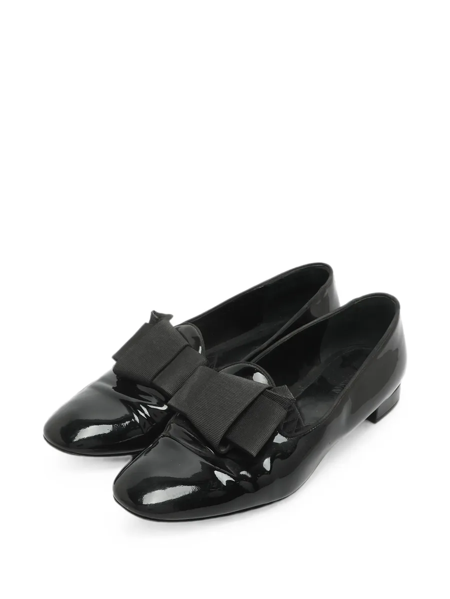 bow-detail patent-leather loafers 4