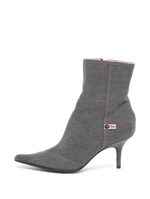 pointed-toe heeled ankle boots