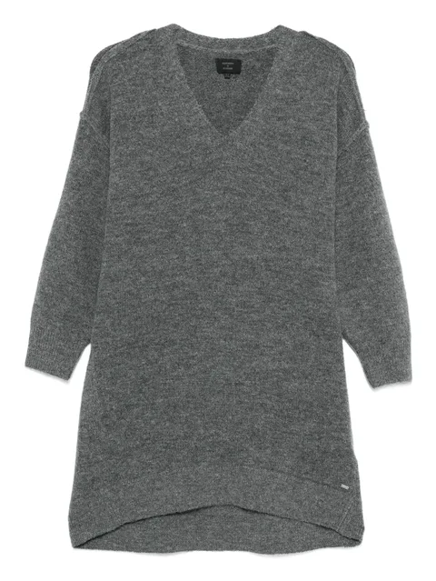 v-neck dress