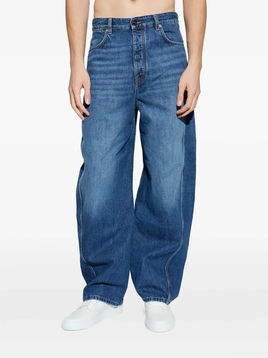 wide-leg jeans 6