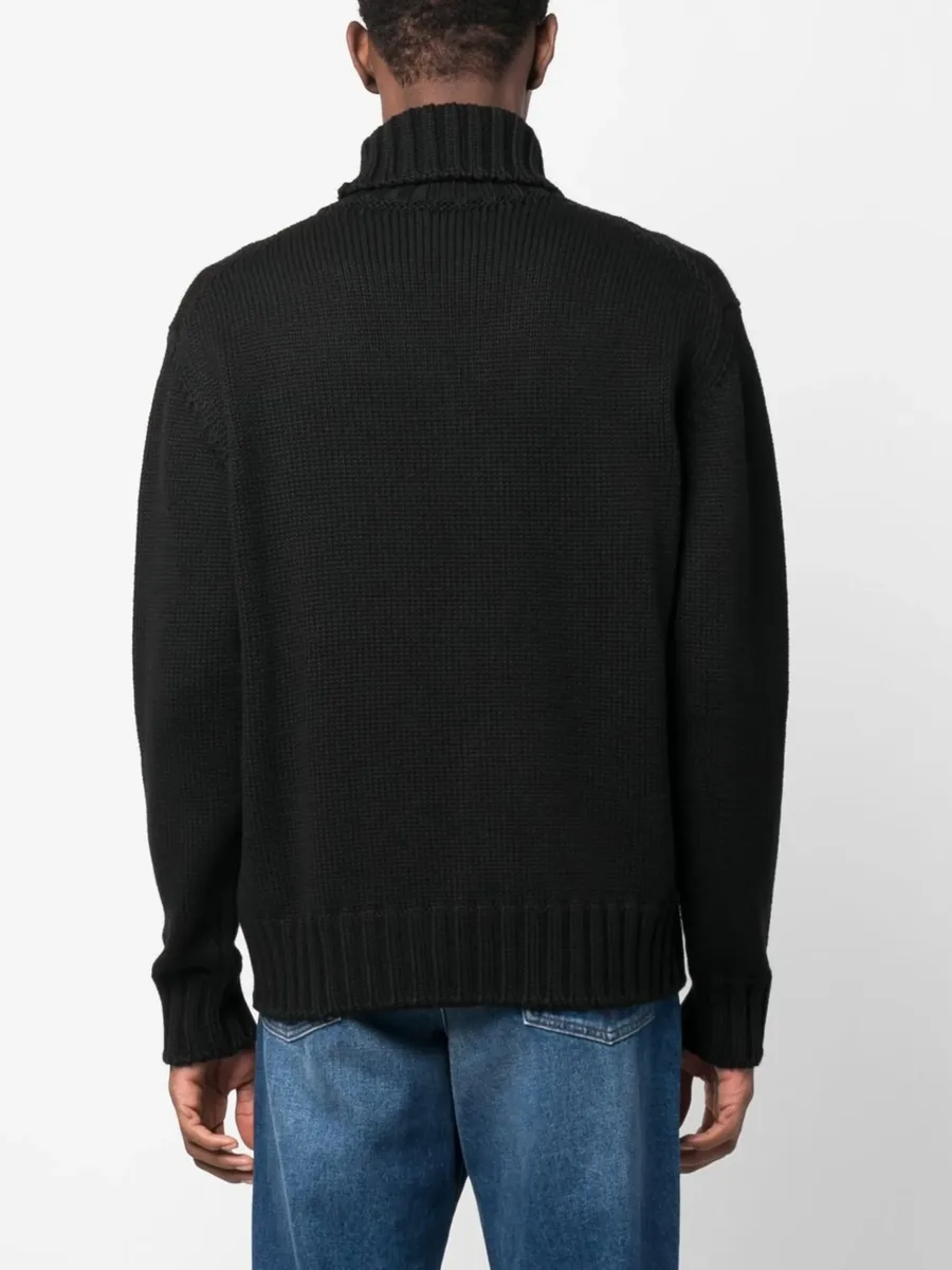 Over turtleneck sweater 8