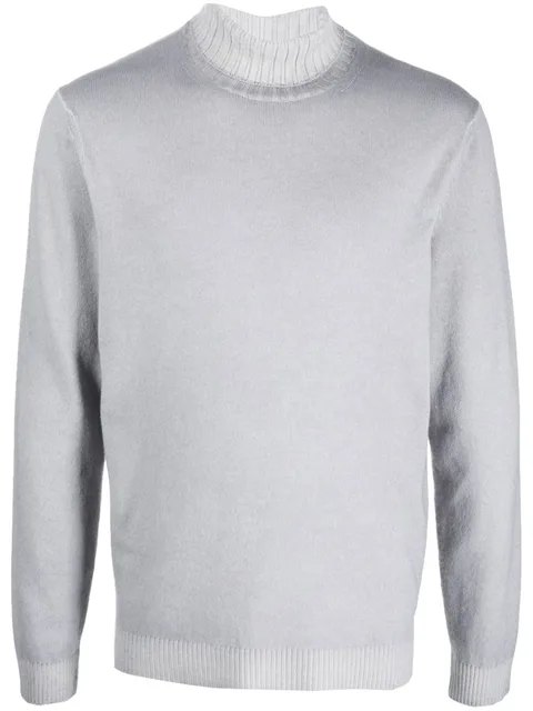 fine-knit roll-neck jumper