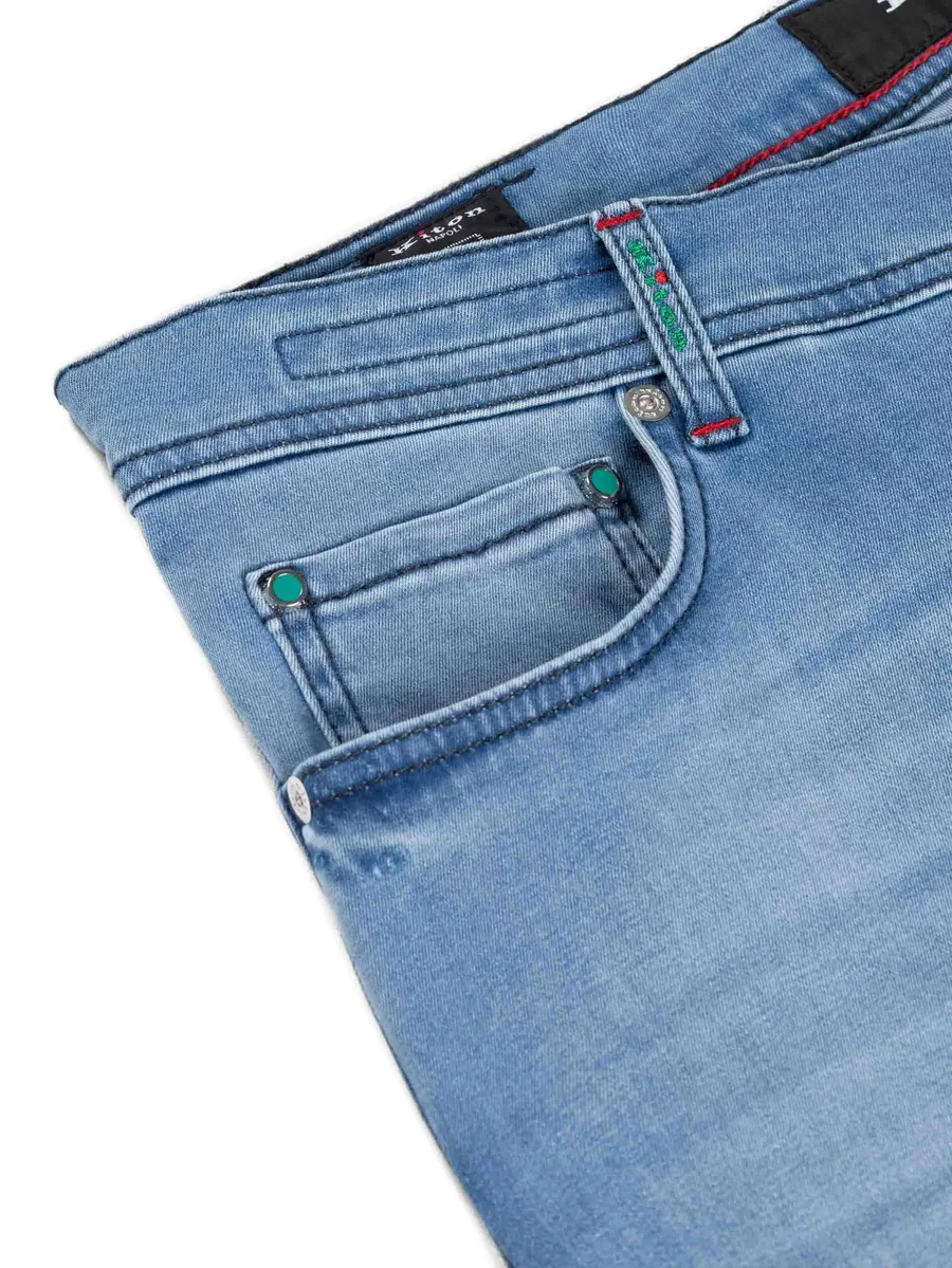 rivet jeans 4