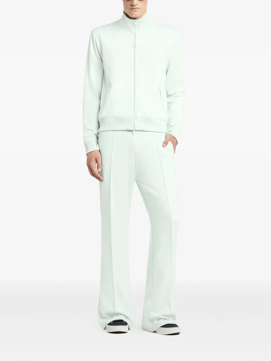 zip pocket sweatshirt 4
