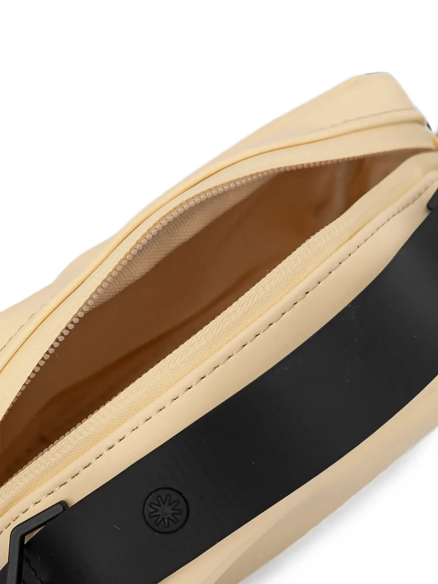 embossed shoulder bag 10