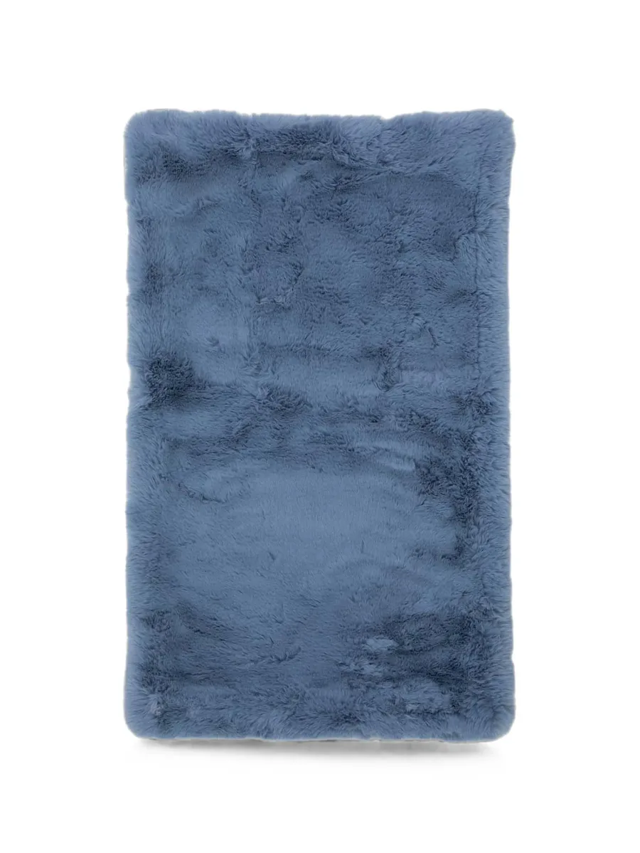 Le Tapis faux-fur pet mat 2