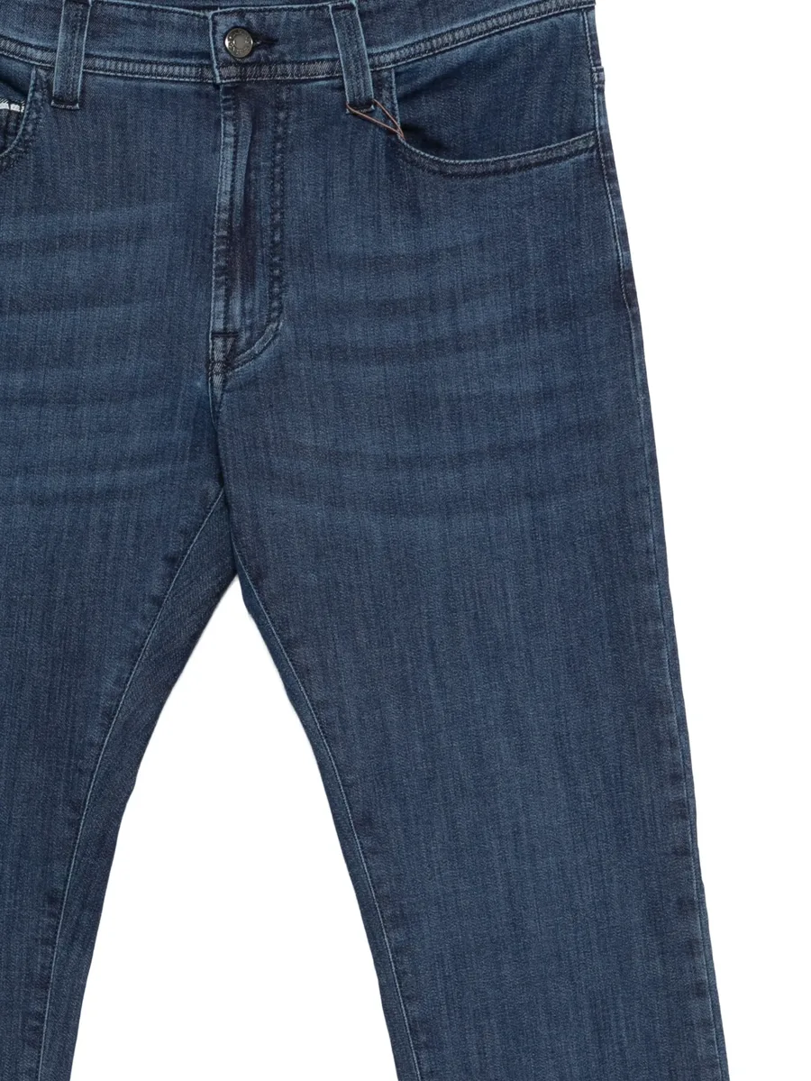 five-pocket jeans 6