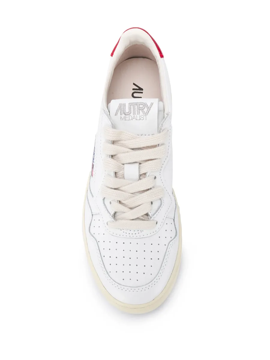 contrasting heel sneakers 8