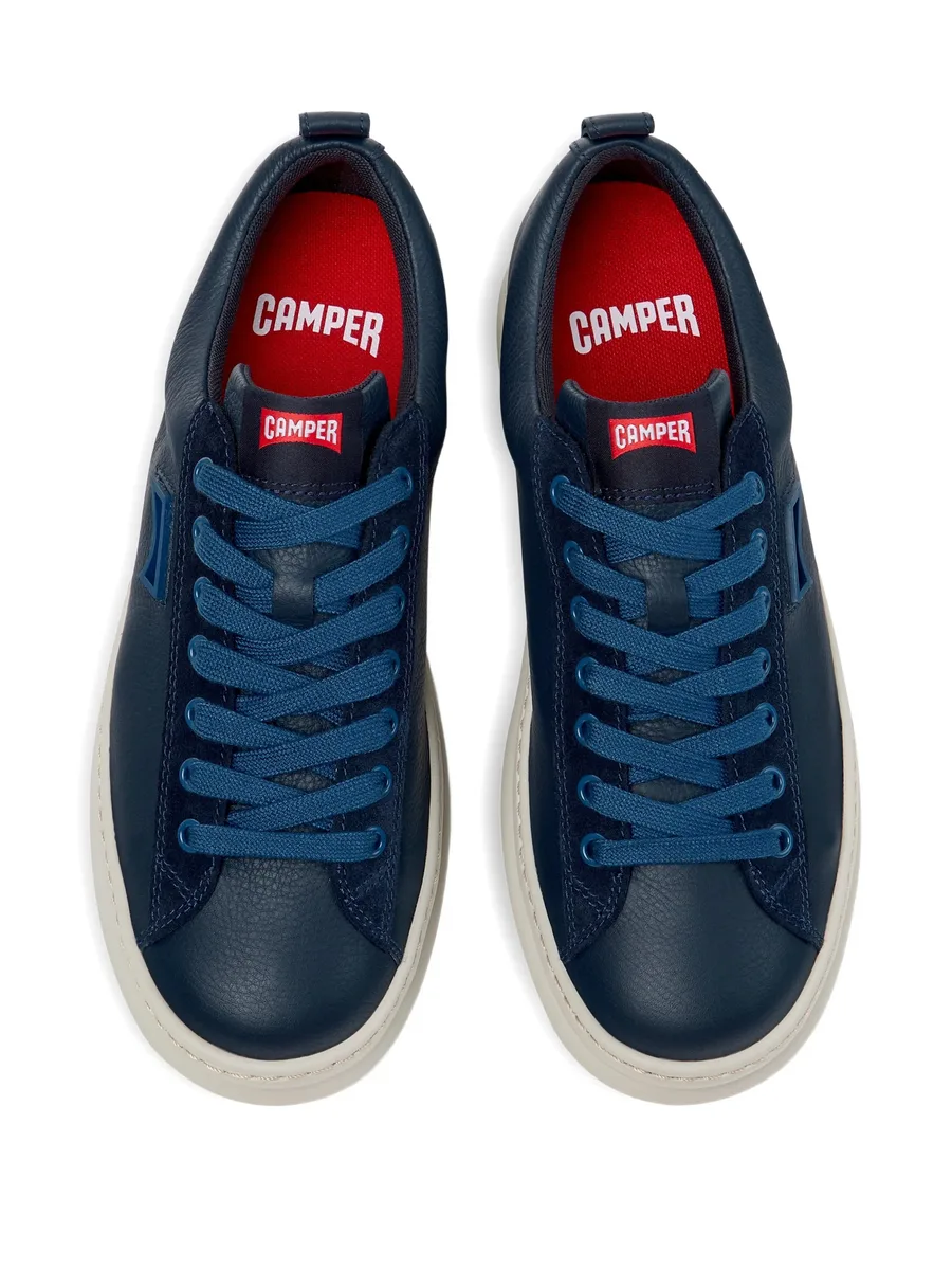 Runner logo leather sneakers 6