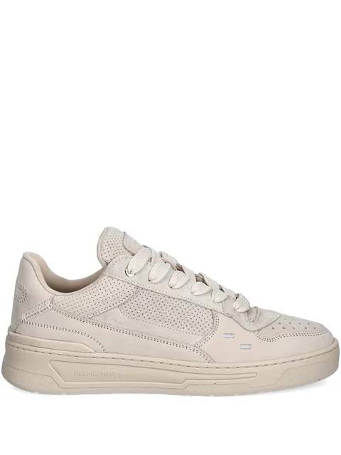 Cruiser sneakers