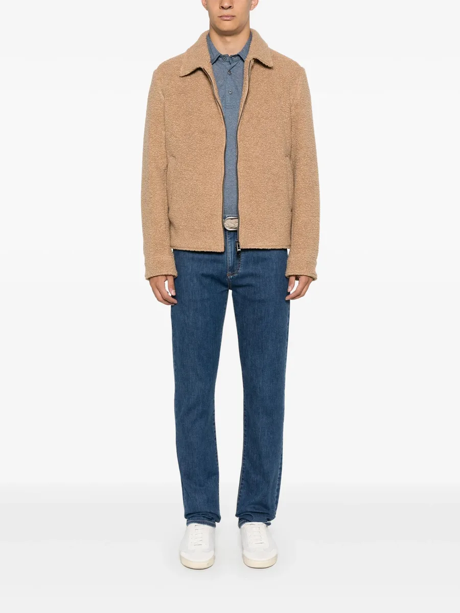 slim-cut jeans 3