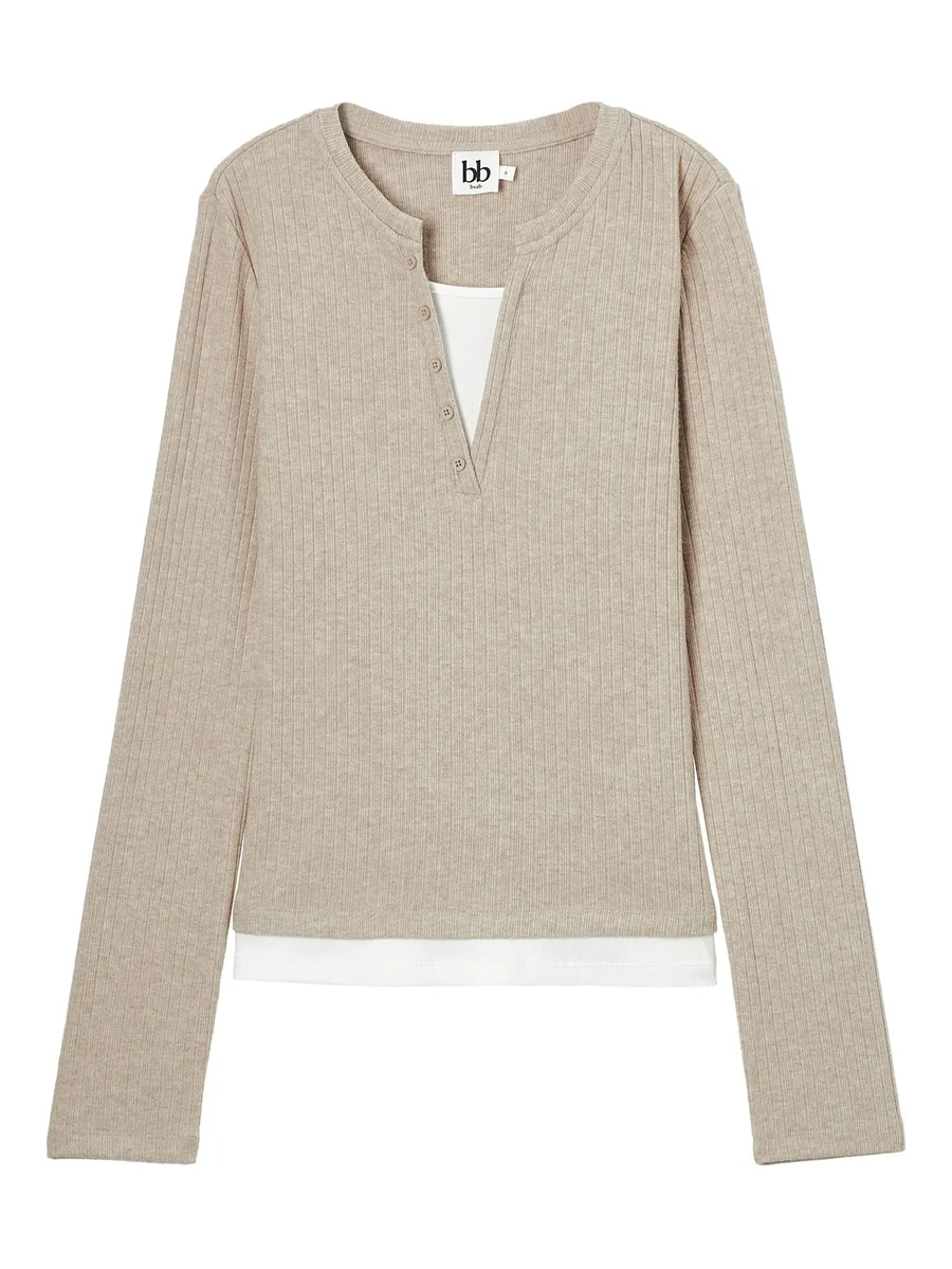 buttoned ribbed top 1
