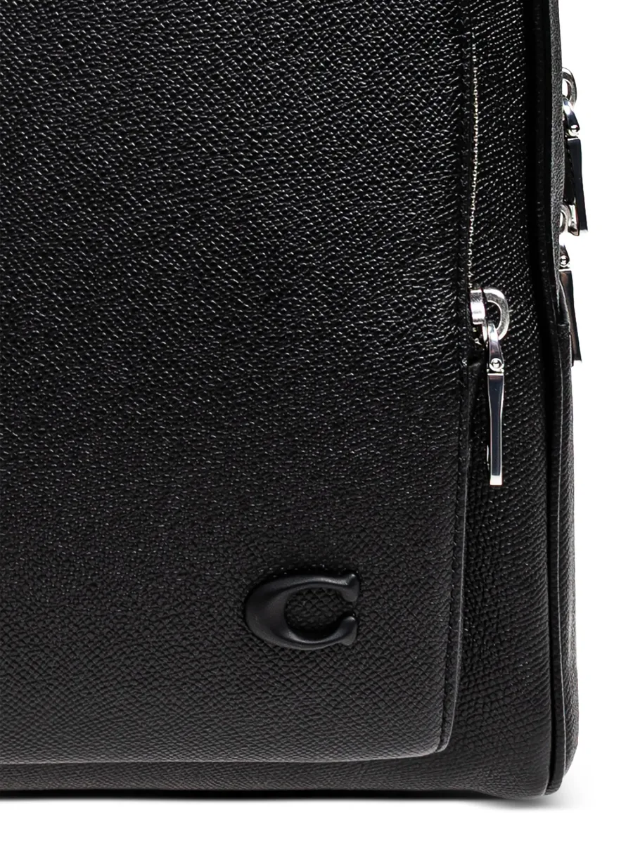 Wade backpack 6