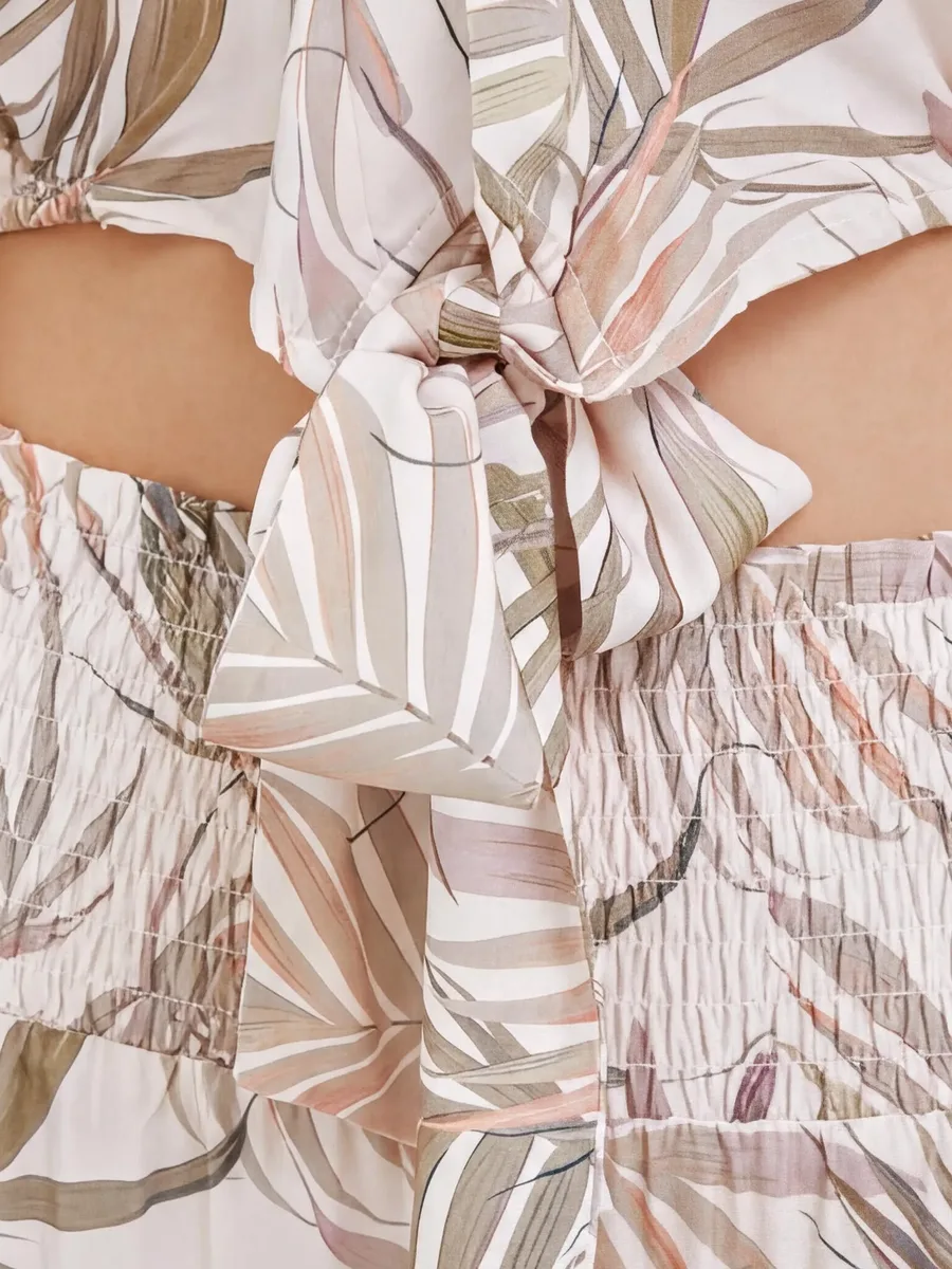 Gemma palm-print tie-front top 9