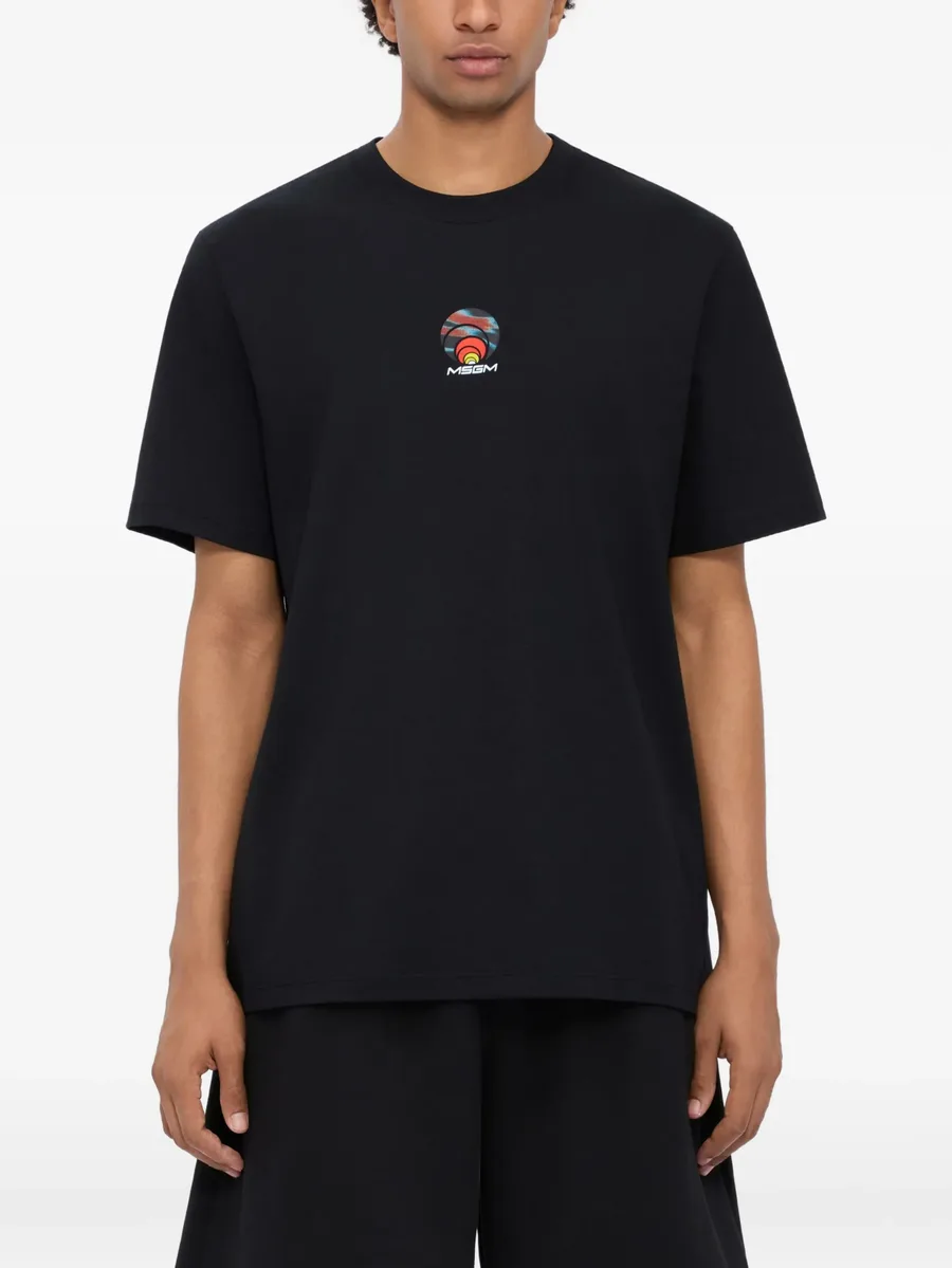 graphic T-shirt 6