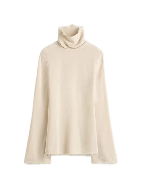 frayed-edge slim top