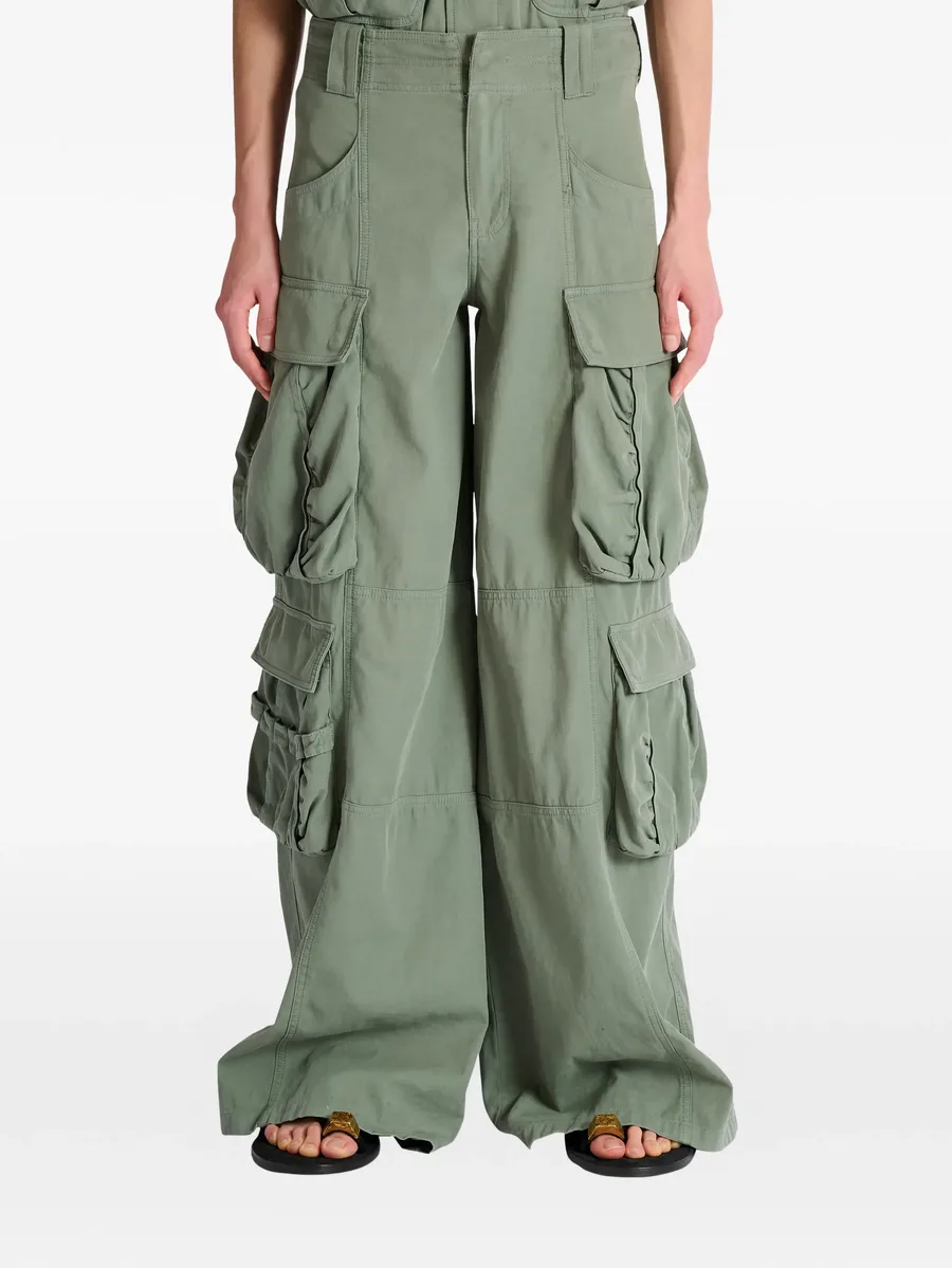 multi-pocket cargo pants 10