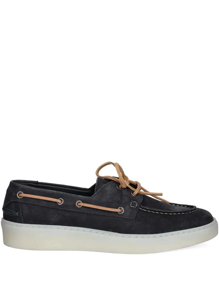 lace-up boat shoes 2