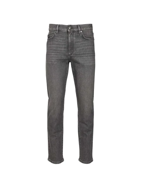 belt-loop pocket jeans