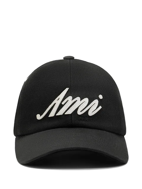 бейсболка с нашивкой Ami
