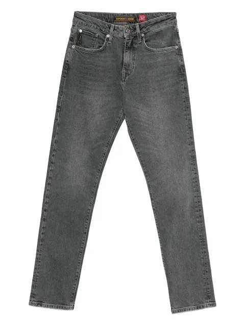 straigh-leg jeans