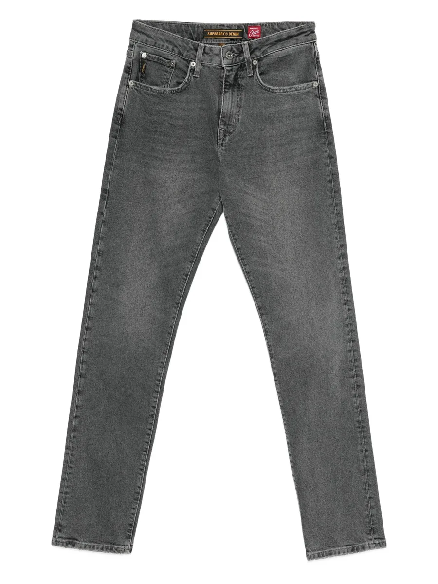 straigh-leg jeans 2