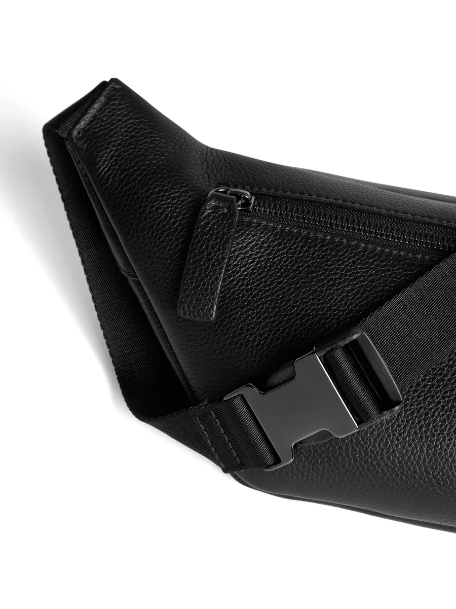 logo-print leather belt bag 7