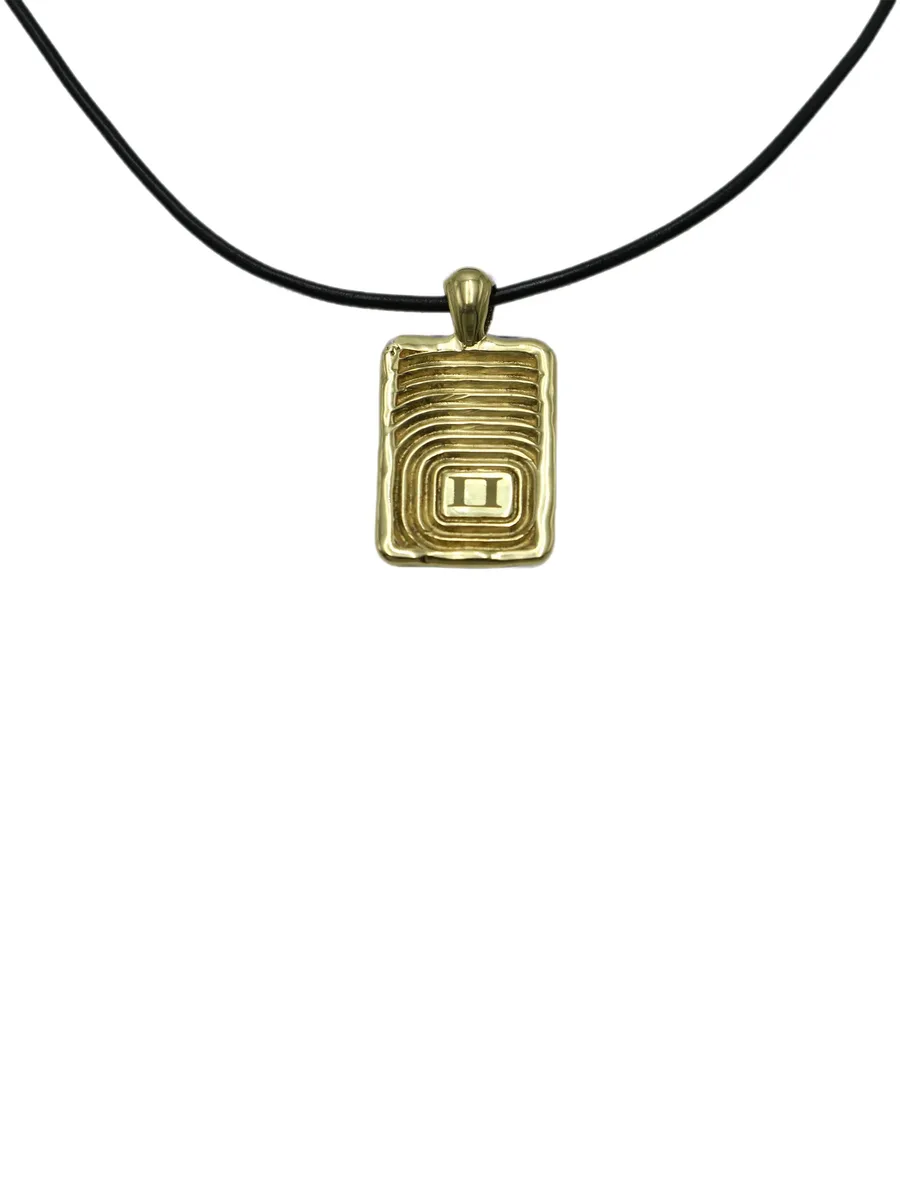 zodiac-engraved rectangular-pendant necklace 2