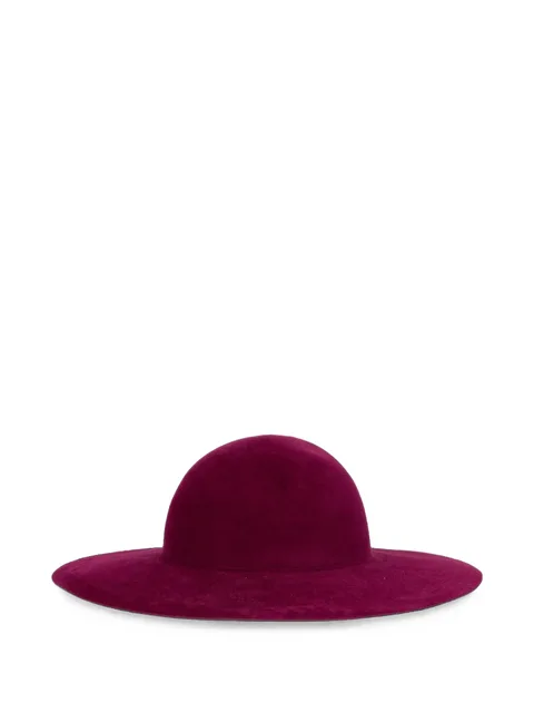 wide-brim tall-crown hat