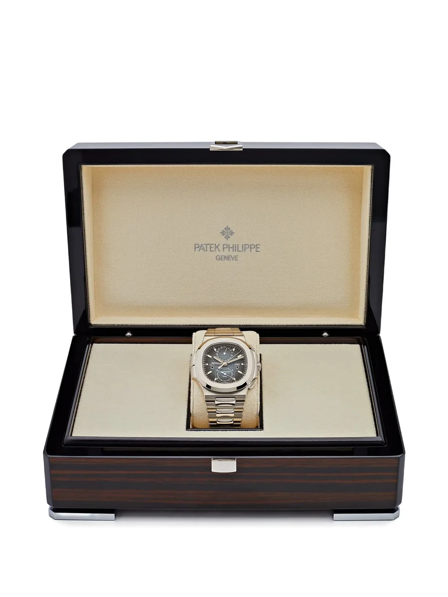 наручные часы Nautilus 5990/1A-011 Travel Time Flyback Chronograph 40 мм (2023 год) 11