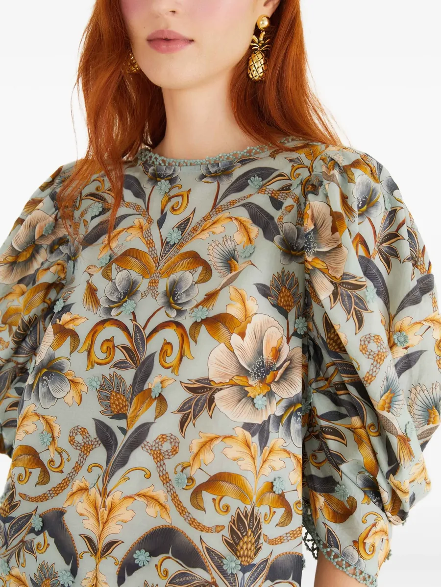 puff-sleeve floral blouse 5