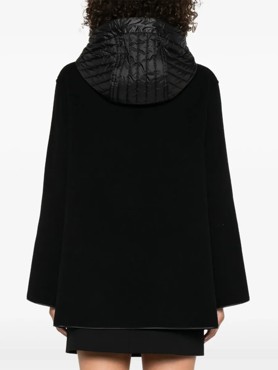 hooded toggle-fastening coat 8