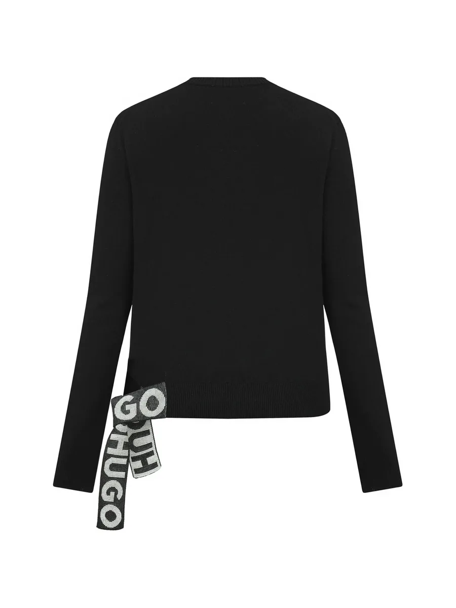 logo sweater 3