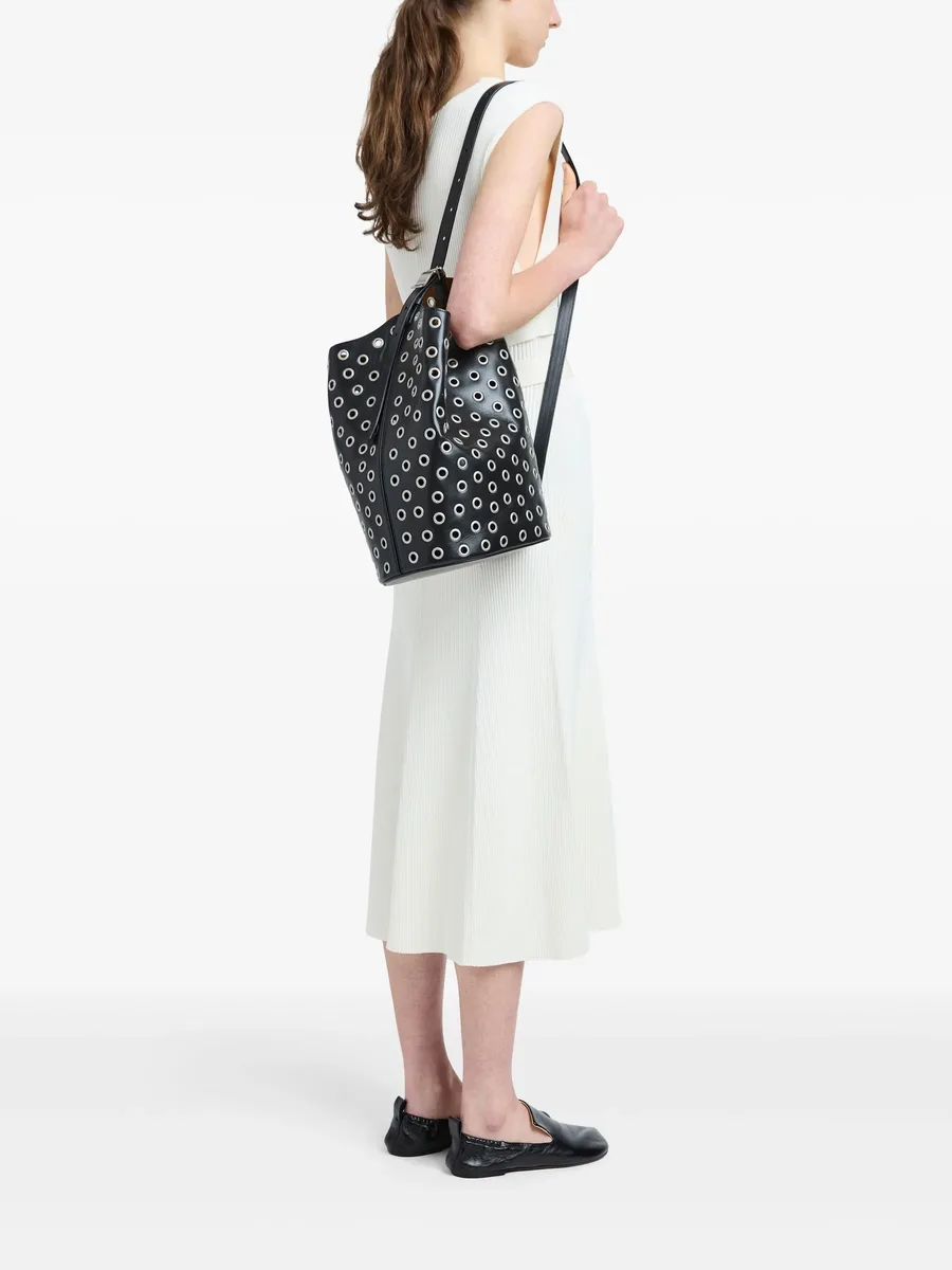 Brant bucket bag 5