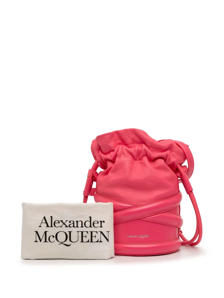 2010-2026 Calfskin The Soft Curve bucket bag 13