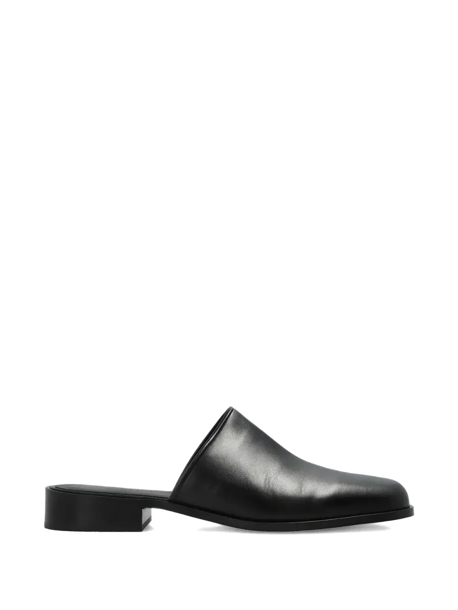 Barlow mules 1