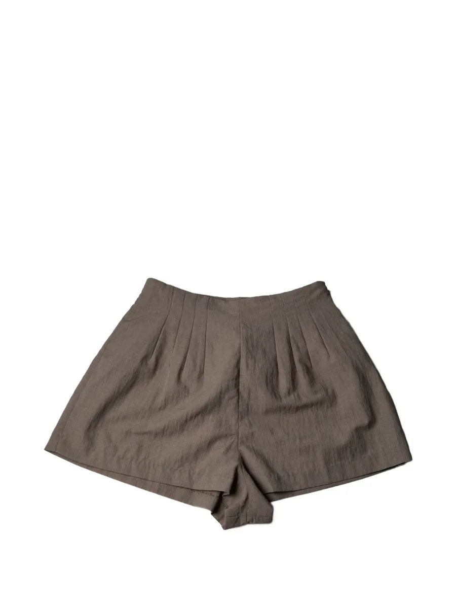 Magpie pleated shorts 1