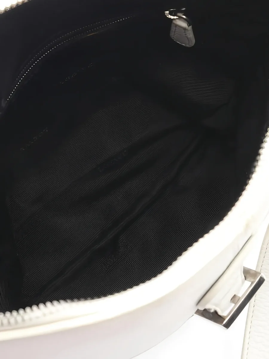 2000s leather shoulder bag 6