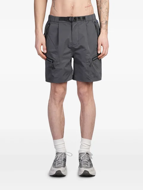 zippered pocket shorts