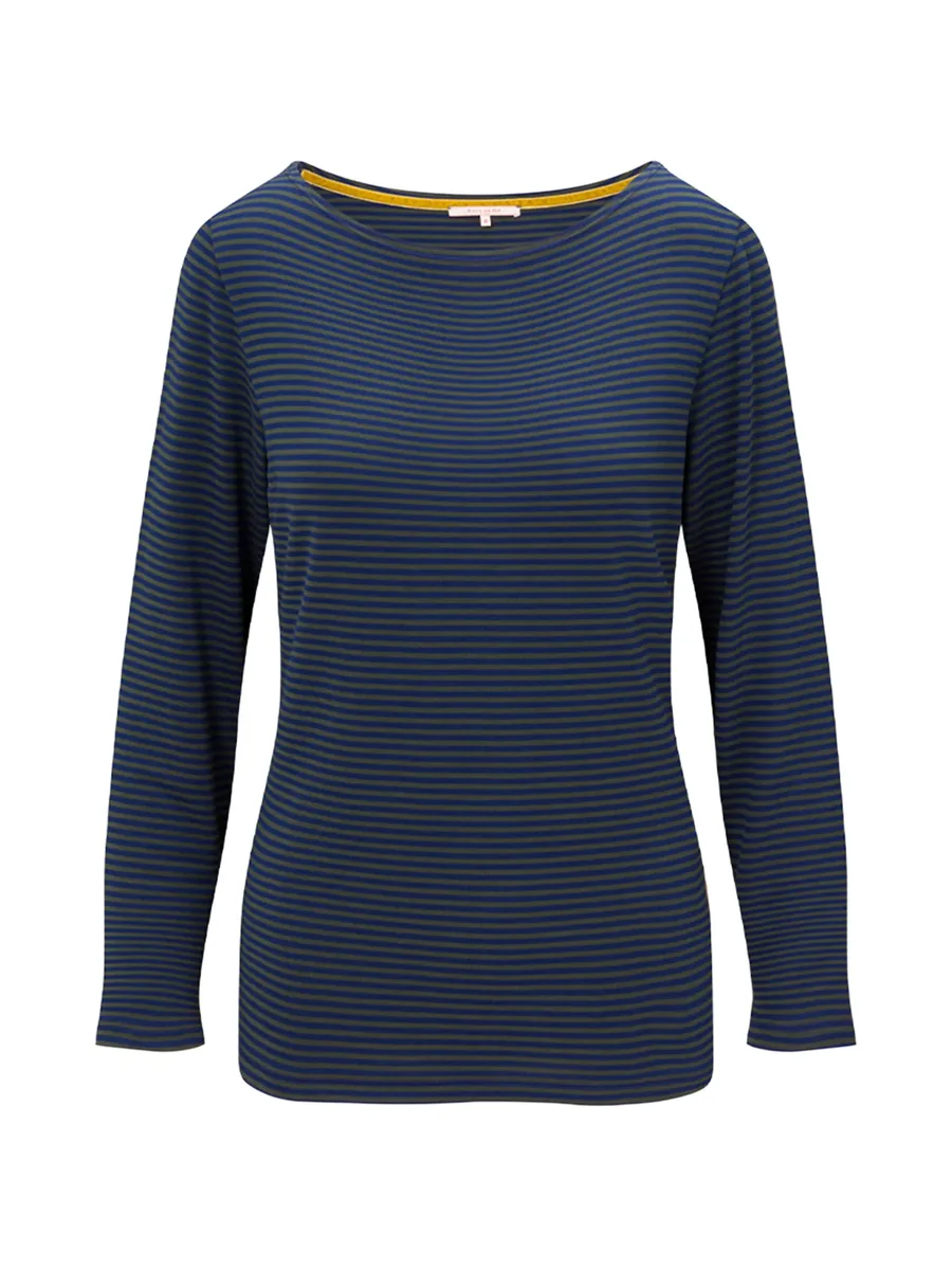 striped long-sleeved loungewear 1