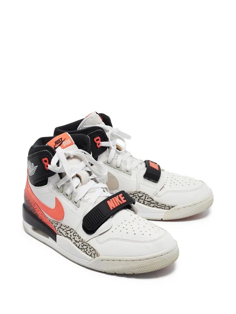 кроссовки Air Jordan 2
